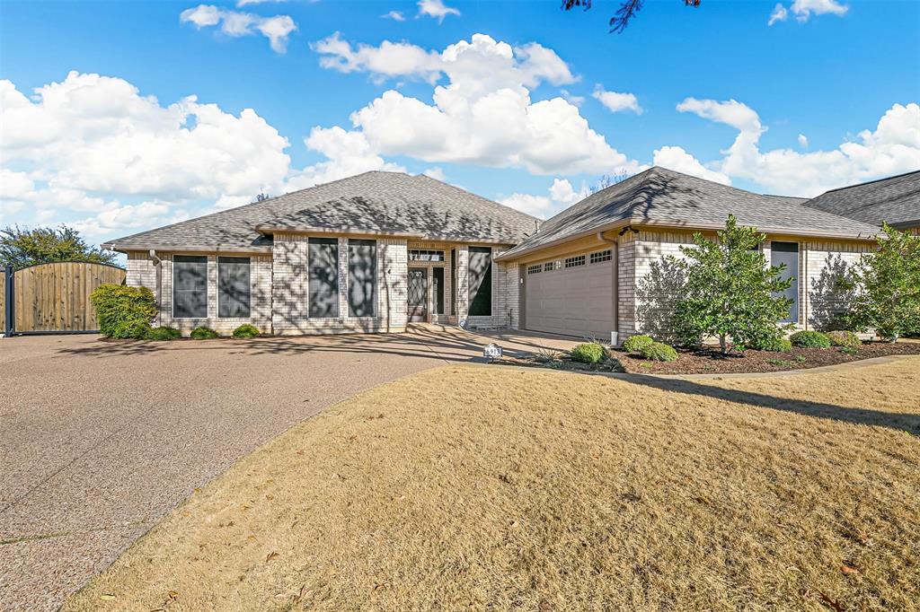 6913 Meadowside Rd S