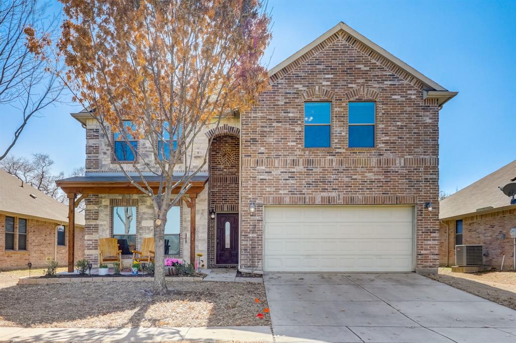 5711 Crestwood Dr