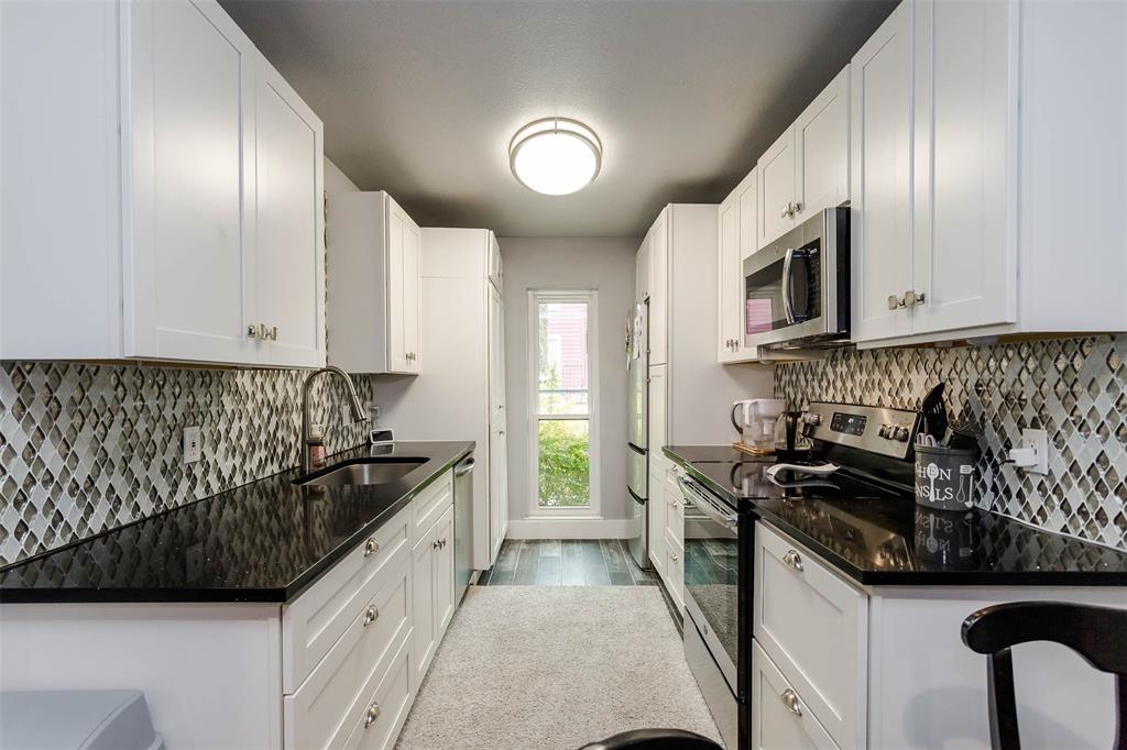 4317 Hartford St Unit 101