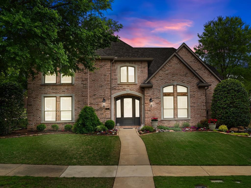 121 Woodland Cv