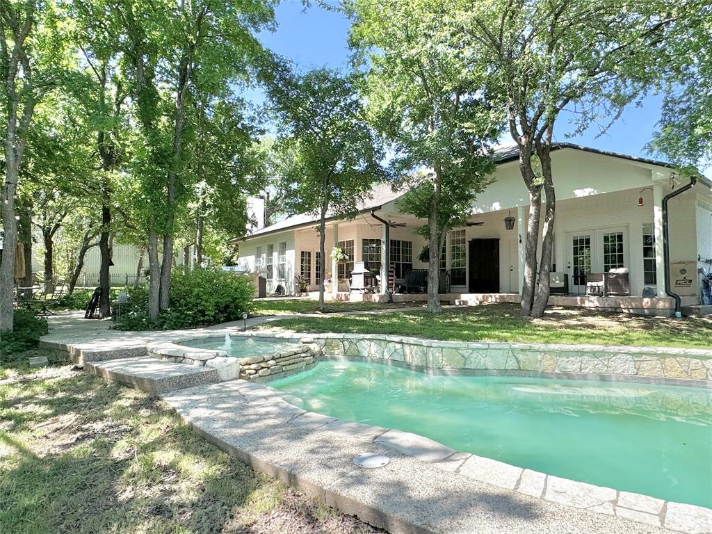 110 Post Oak Ct