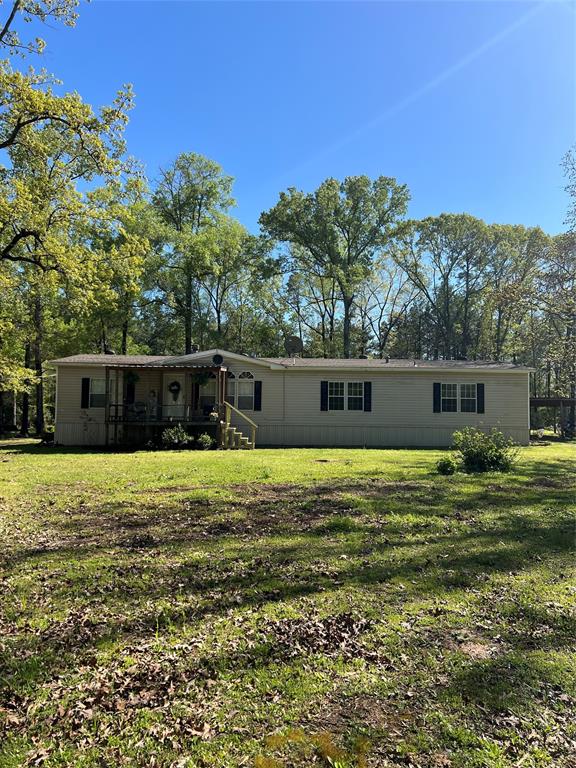 345 James Ln