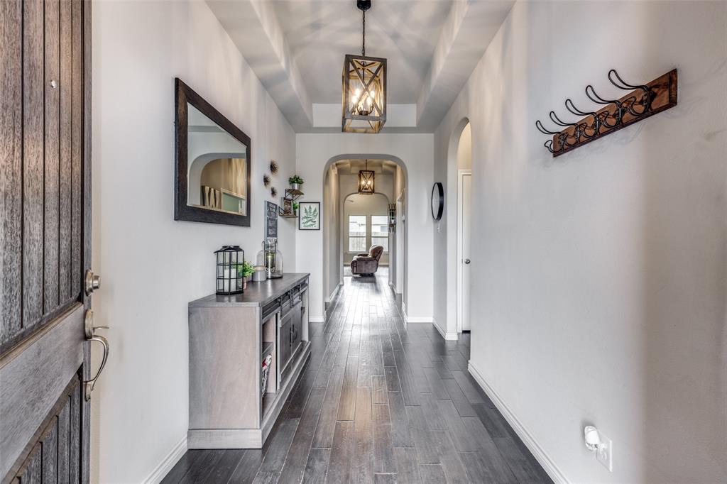 1024 LAKE CYPRESS LN