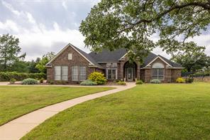 903 Shady Bend Dr, Kennedale, TX 76060