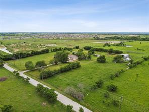 1521 Pioneer Rd, New Fairview, TX 76078