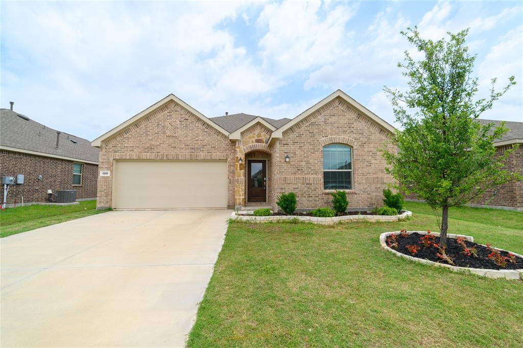 4608 OAK Shrs DR
