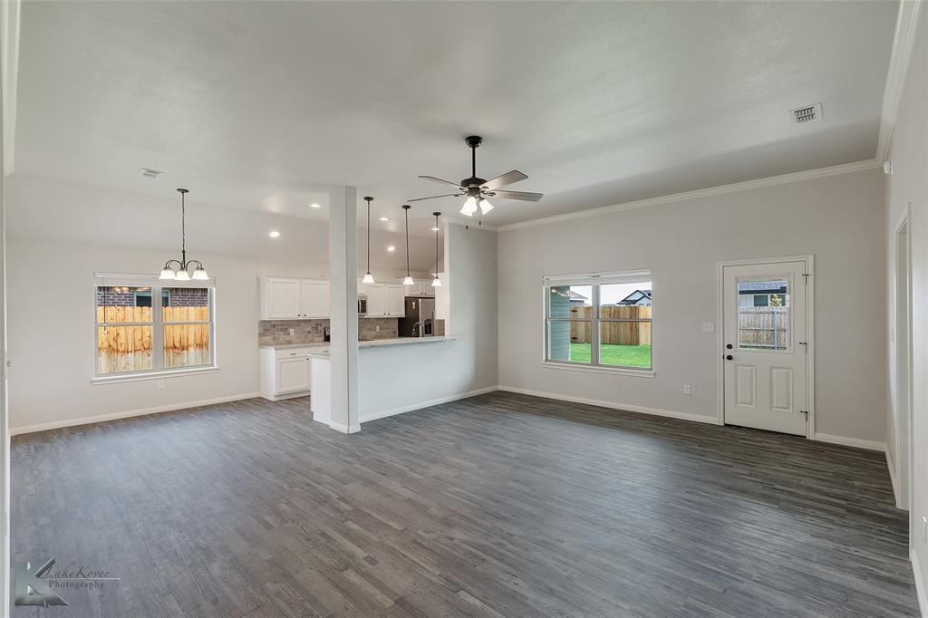 225 Evening Shade Ln