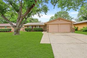 1353 Rutherford Dr, Mesquite, TX 75149