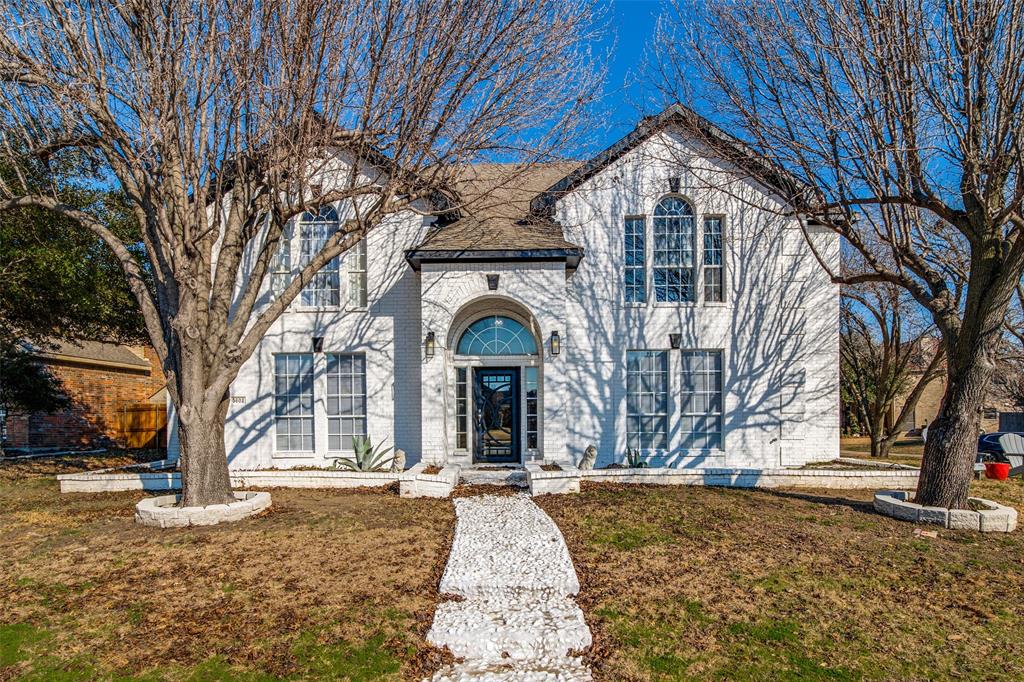 5602 Eagle Dr
