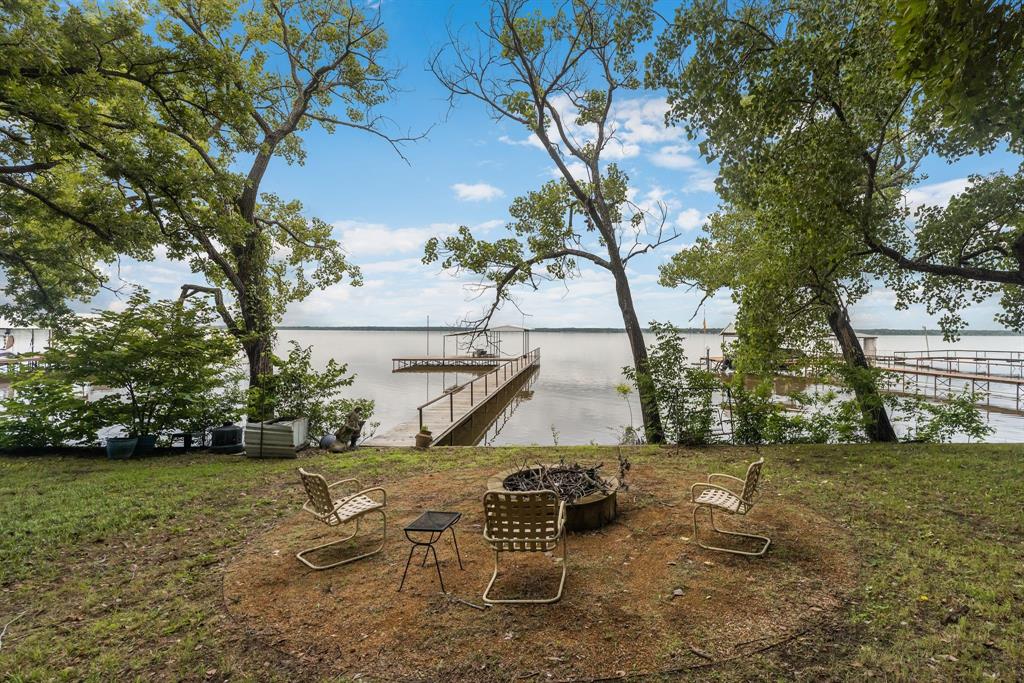 10987 Lakeside Dr