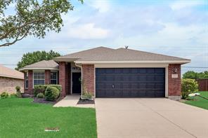 2004 Dripping Springs Dr, Forney, TX 75126