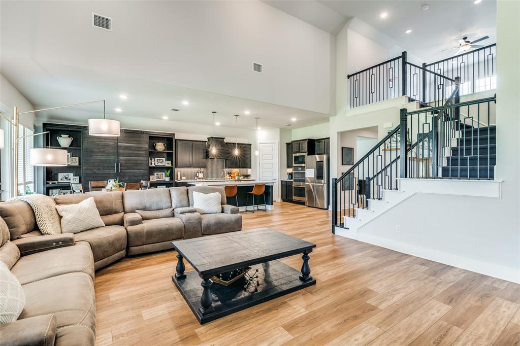 4032 Yellow Jasmine Ln