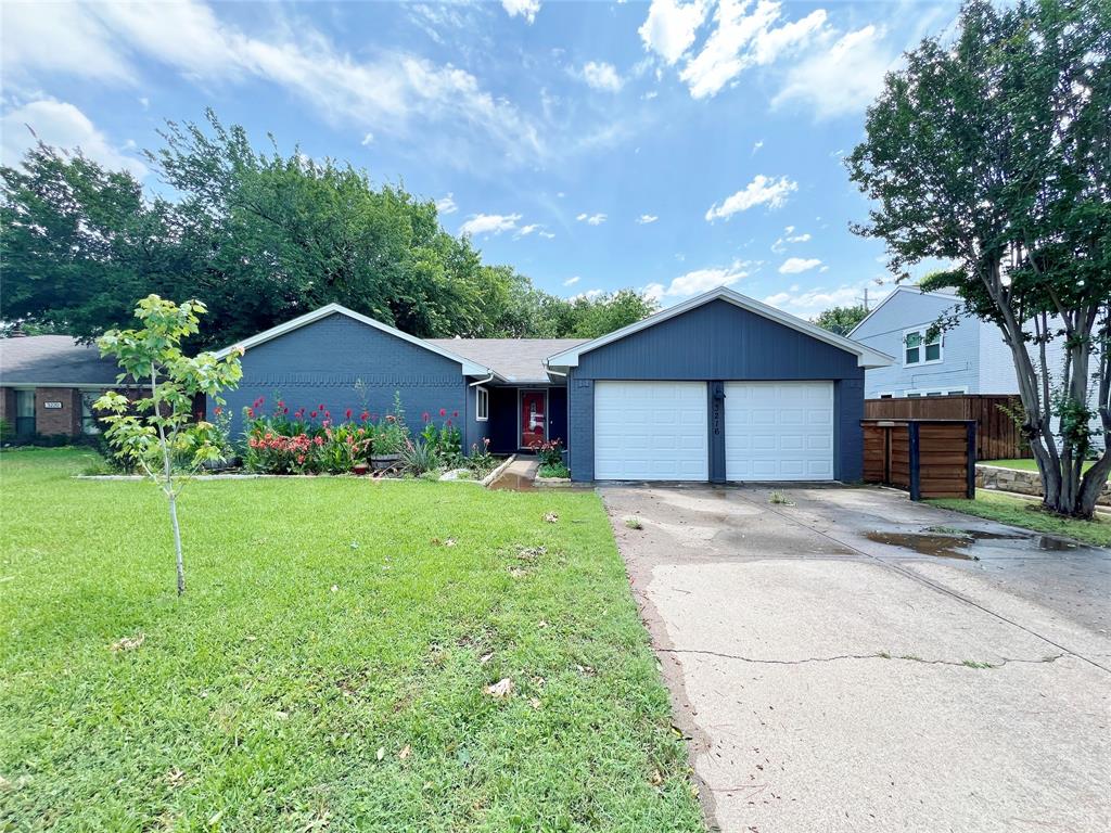 3216 Manchester Cir Bedford, TX 76021