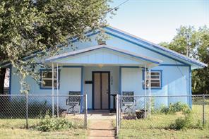 204 W 12th St, Sweetwater, TX 79556