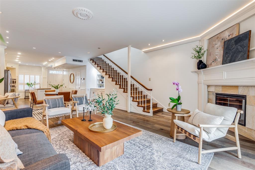 7510 W Northwest Hwy Unit 1