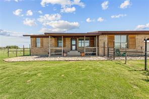 407 Friendly Acres Drive Rd, Stephenville, TX 76401