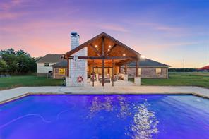 4937 Midway Rd, Weatherford, TX 76085