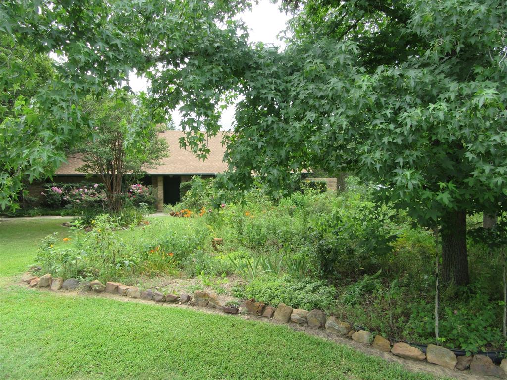 165 N Woodland Trl