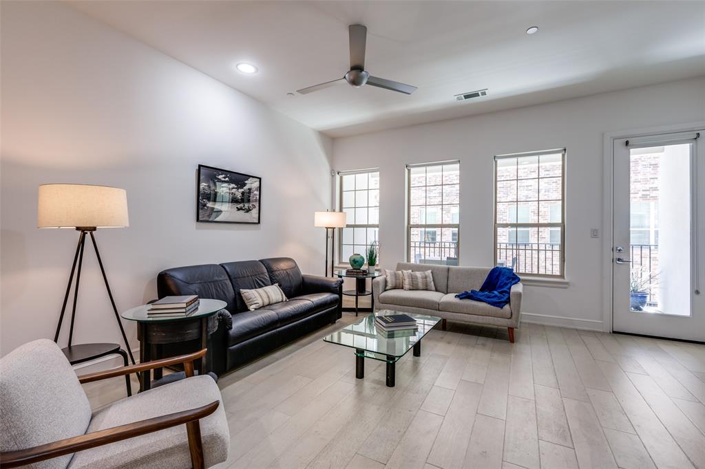 5015 Meridian Ln Unit 1106