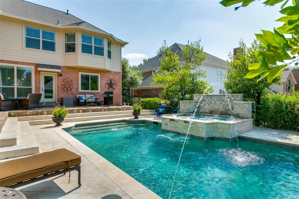 1817 NORTHERN OAK CIR  