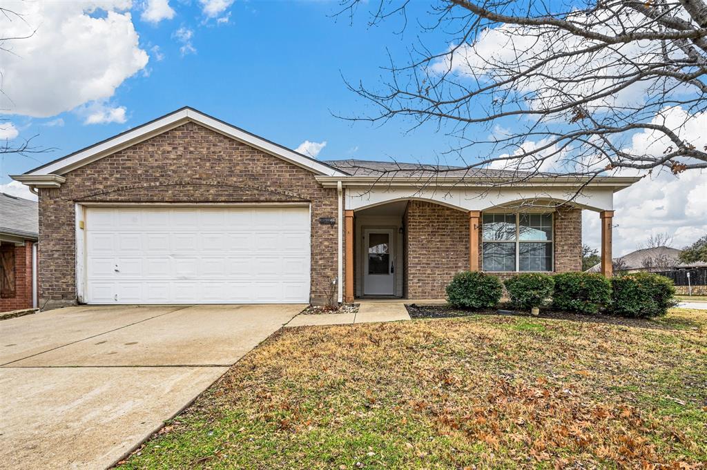 8800 Chisholm Trl  