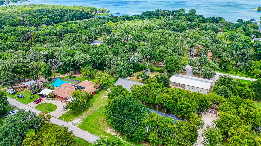 138 Kingswood Dr