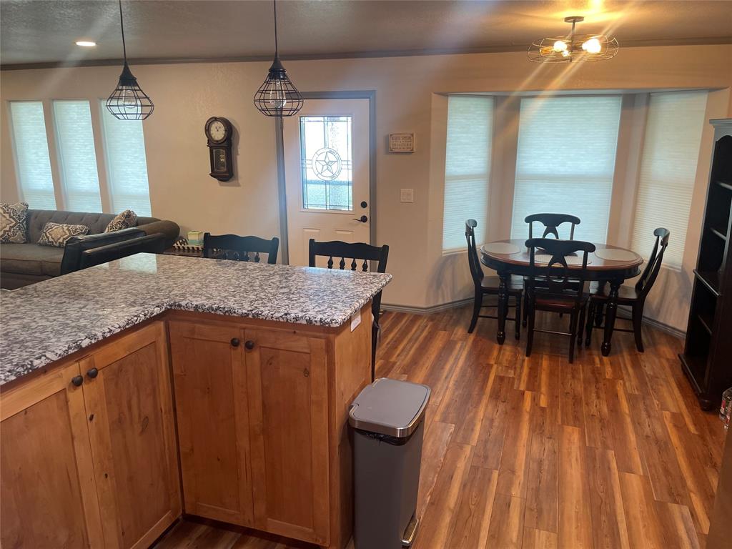 1314 Walters Dr  