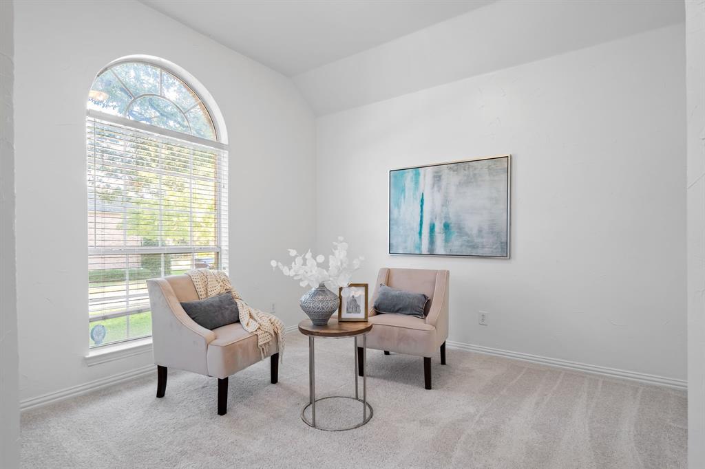 433 Forest Rdg Dr  
