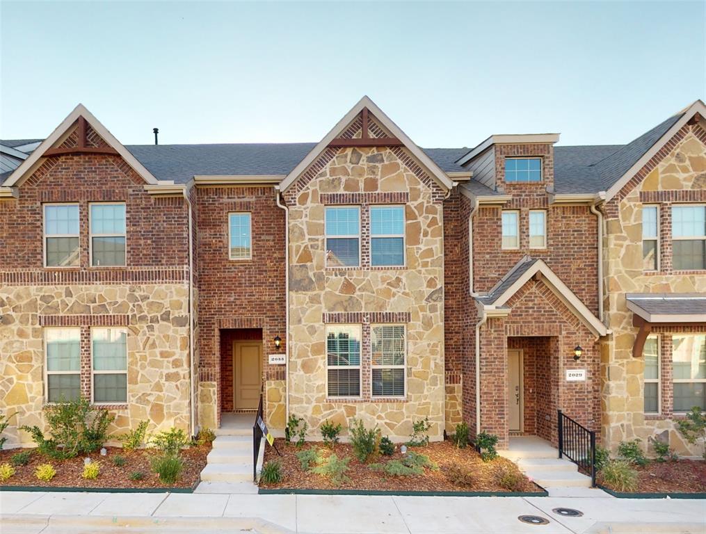 2033 Juniper Pass Way