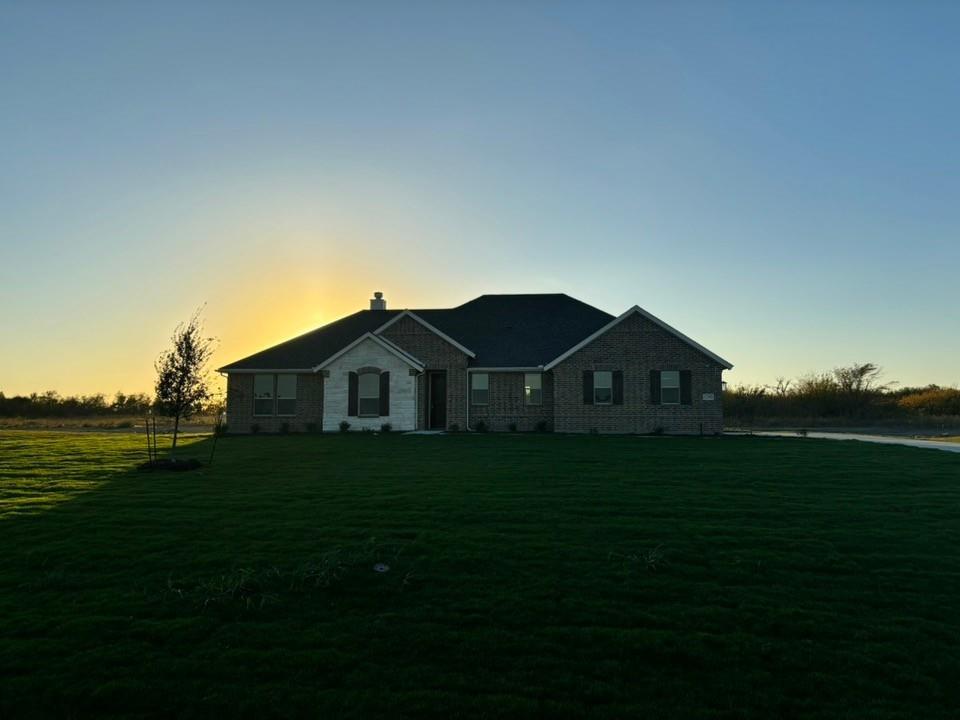1290 County Rd 200  