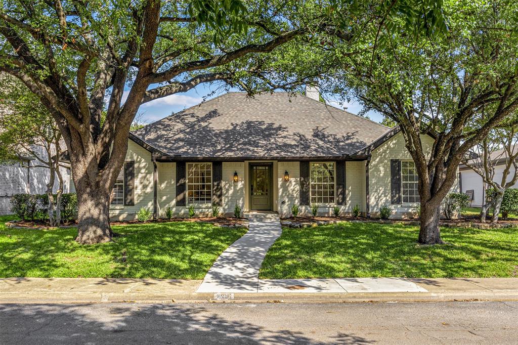 6015 YELLOW ROCK TRL  