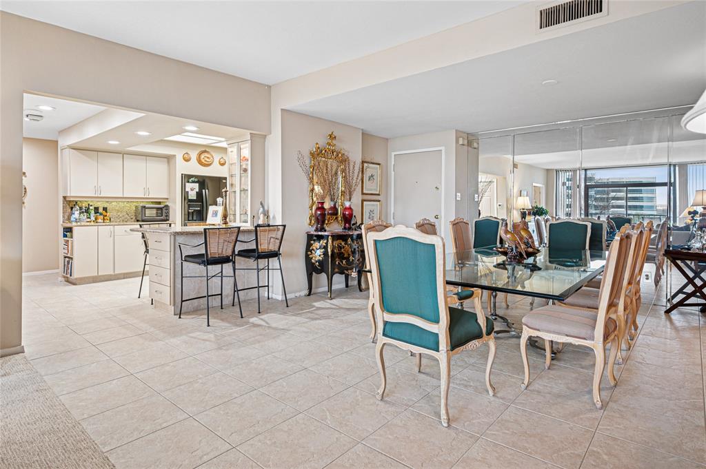 632 5200 Keller Springs Rd Unit 632  